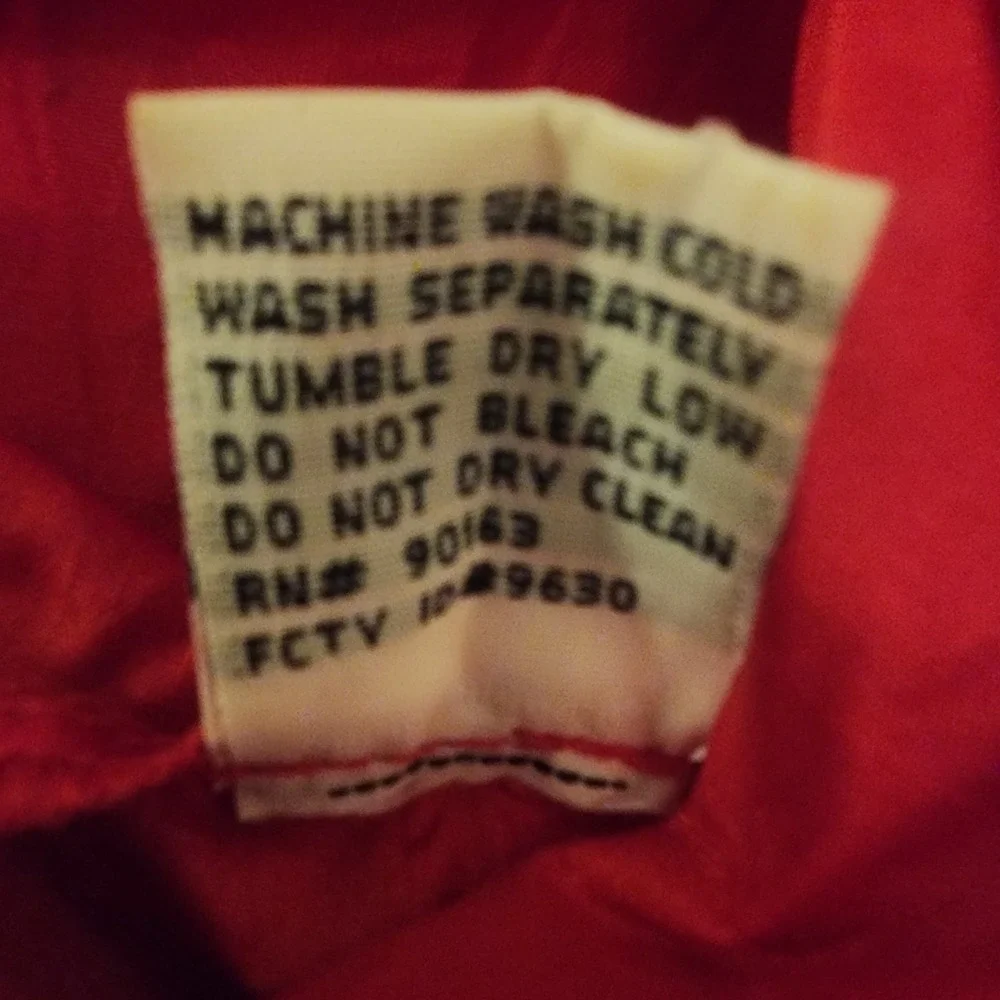 Vintage Marlboro Unlimited Red Pullover Rain Jacket Windbreaker/Bag Size XL - Picture 14 of 14
